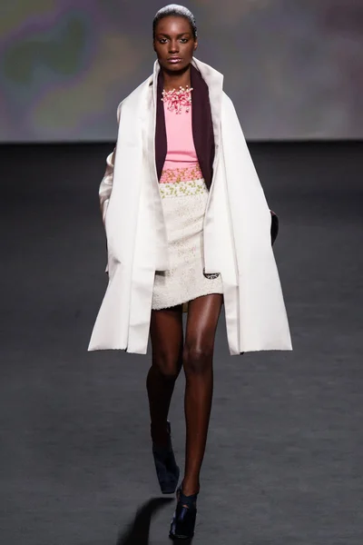Look 36